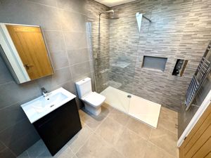 Photo 21- click for photo gallery